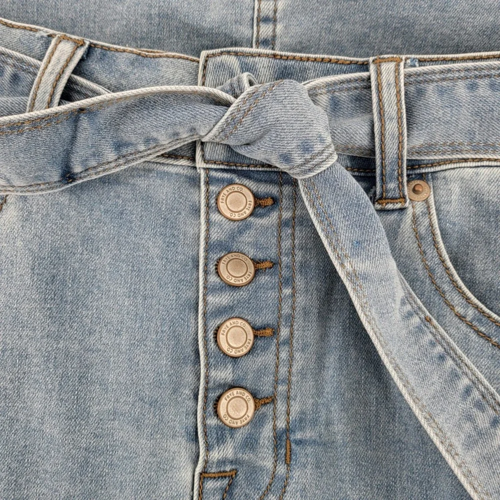 FRYE AND‎ CO. Women's Denim Midi Jean Skirt Blue Size 6 Button Fly Tie Waist New